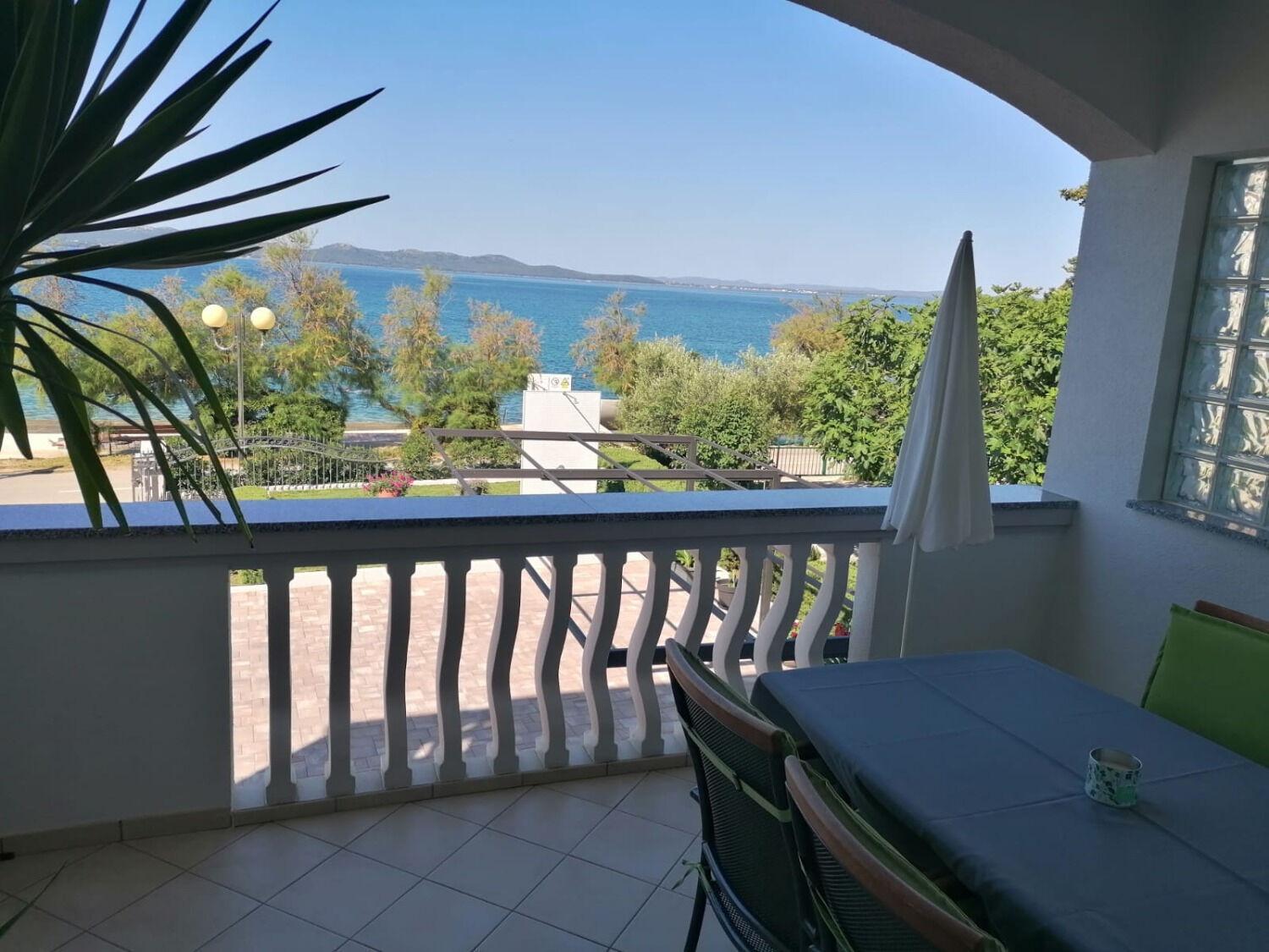 Apartments Petin Задар Екстериор снимка